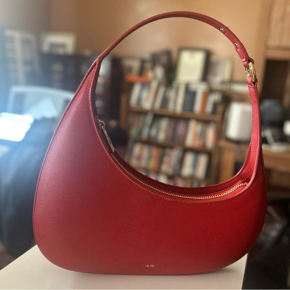 JW PEI Red Shoulder Bag Sleek Design